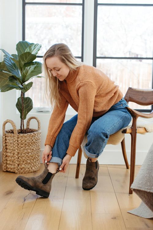 Lifestyle Women 7 image of Blundstone Women's Originals #1351 in Rustic Brown