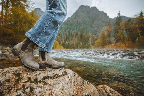 Lifestyle Women 8 image of Blundstone Women's Originals #1351 in Rustic Brown