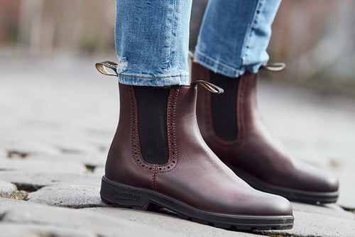Lifestyle Women 8 image of Blundstone Women's Originals #1352 in Shiraz