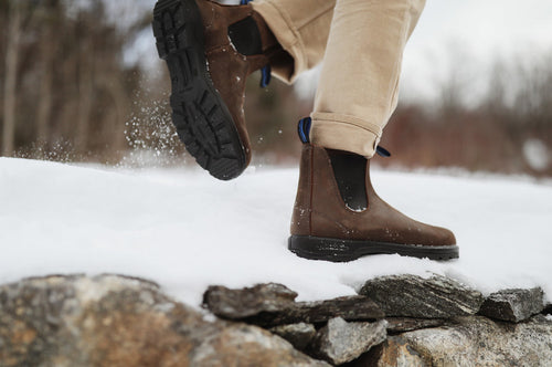 Lifestyle Men 4 image of Blundstone Men's Thermal #1477 in Antique Brown