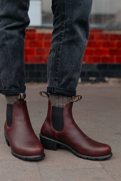 Lifestyle Women 8 image of Blundstone Women's Series #2060 in Shiraz