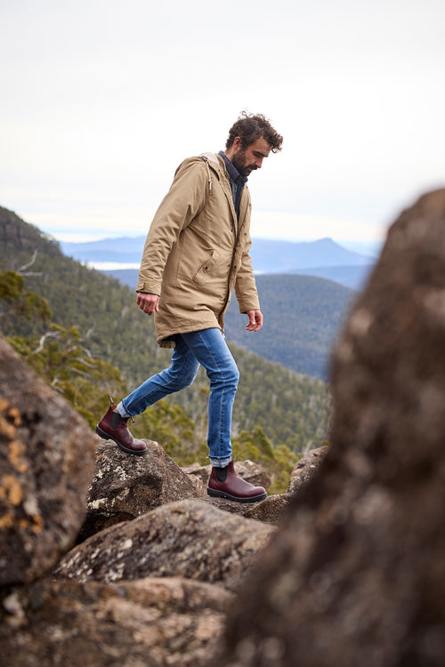 Lifestyle Men 8 image of Blundstone Men's Classics #2130 in Auburn