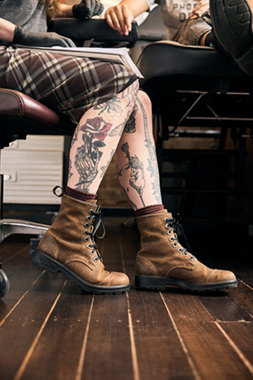 Lifestyle Women 2 image of Blundstone Women's Originals #2532 in Tobacco