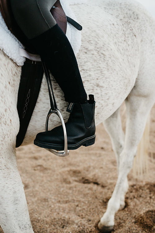 Lifestyle Women 8 image of Blundstone Women's Dress #063 in Black