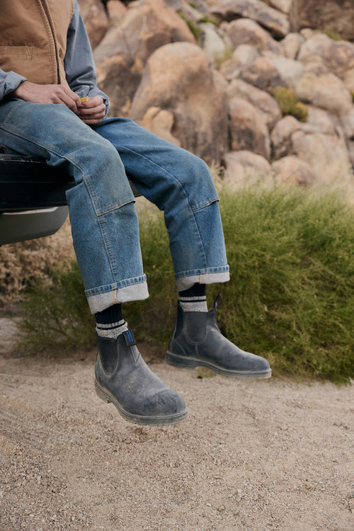 Lifestyle Men 2 image of Blundstone Men's Thermal #566 in Black