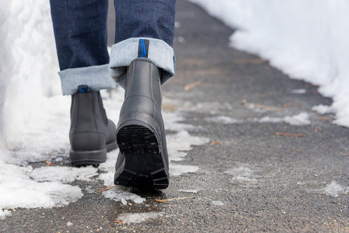 Lifestyle Men 6 image of Blundstone Men's Thermal #566 in Black