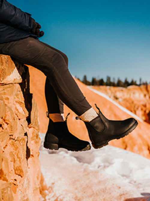 Lifestyle Women 8 image of Blundstone Women's Thermal #566 in Black