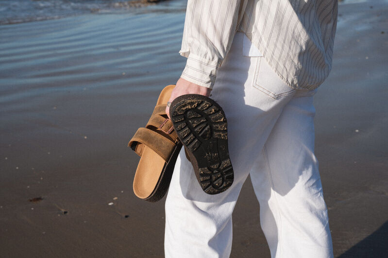 How Should Your Heel Fit in Sandals?