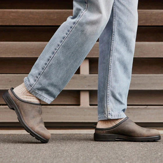 靴 BLUNDSTONE ALL-TERRAIN CLOG 2381 UK10 Blundstone 2381 All-Terrain Clog Black Blundstone Canada