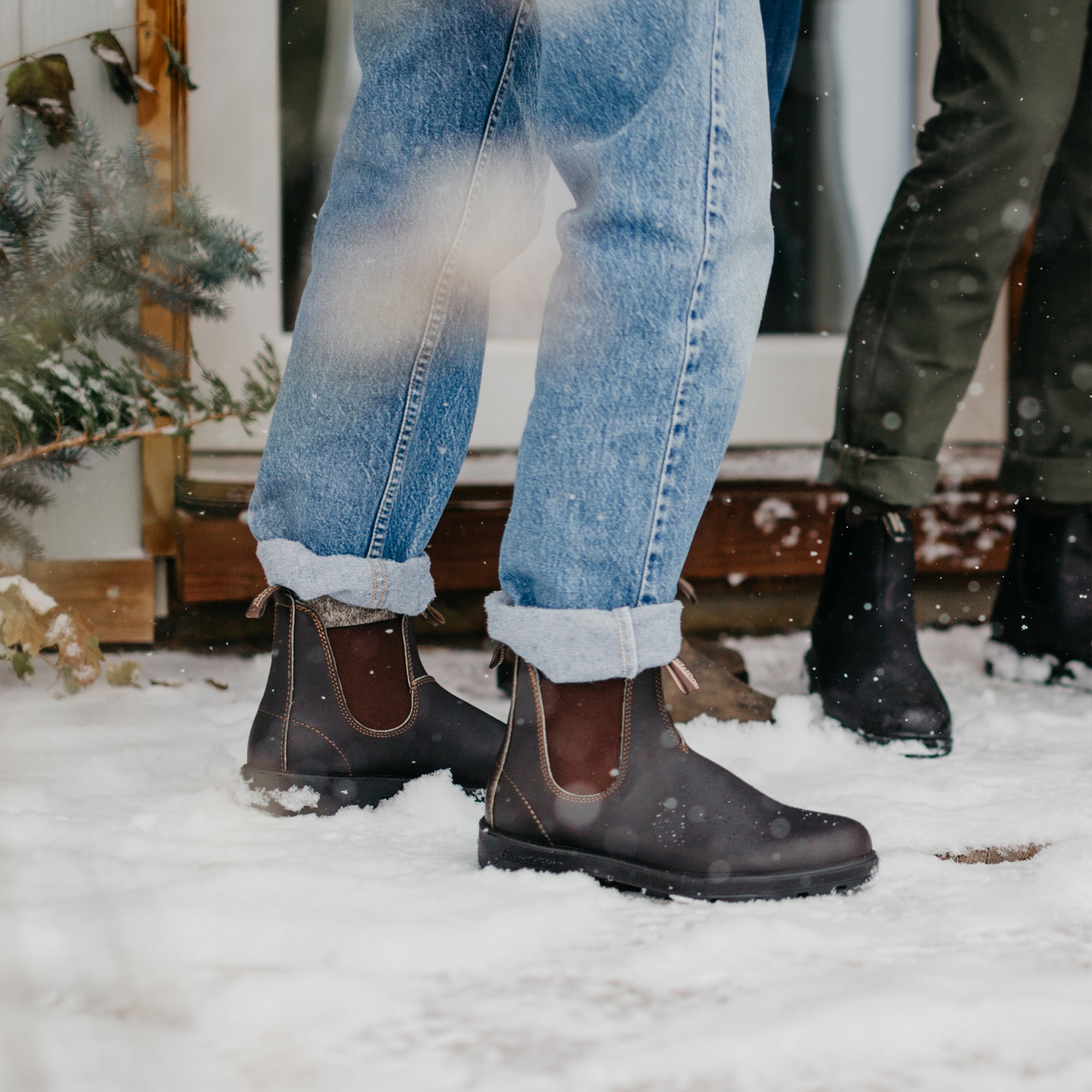 Stout Brown Premium Leather Chelsea Boots, Men's Originals 500