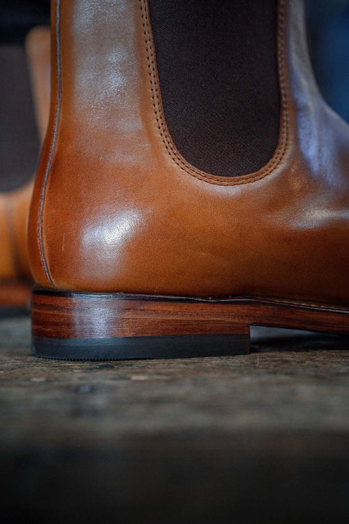 Lifestyle Men 3 image of Blundstone Men's Heritage #158 in Chestnut