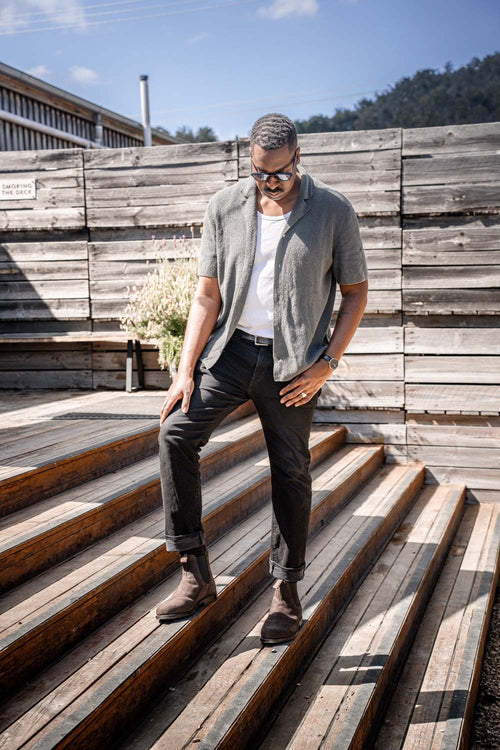 Lifestyle Men 3 image of Blundstone Men's Heritage #159 in Chocolate