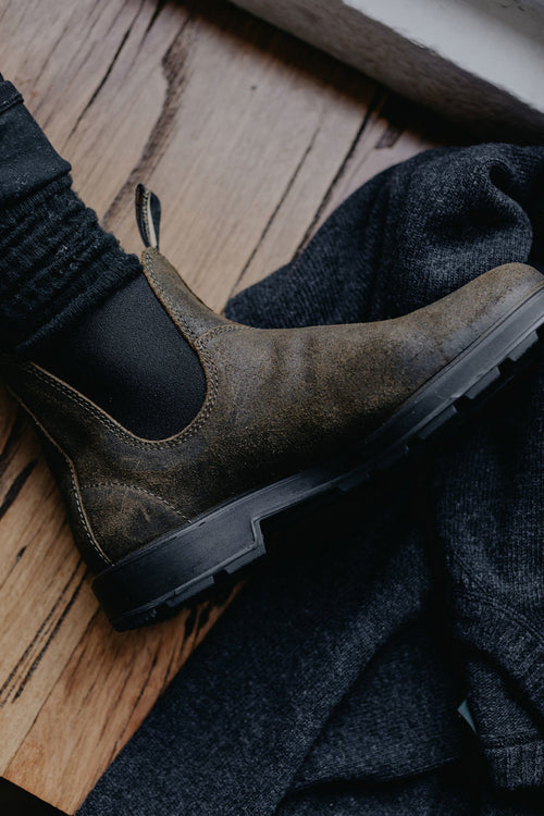 Lifestyle Men 10 image of Blundstone Men's Originals #1615 in Dark Olive
