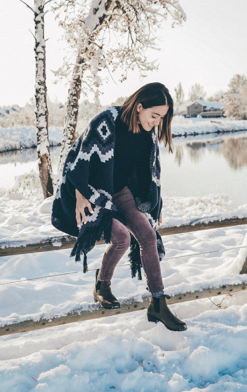 Women's Series #1673