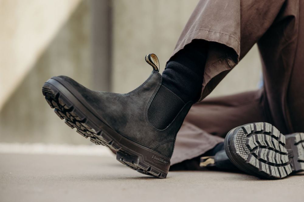 Black Chelsea Boots, Men's Terrain 2633 - Blundstone