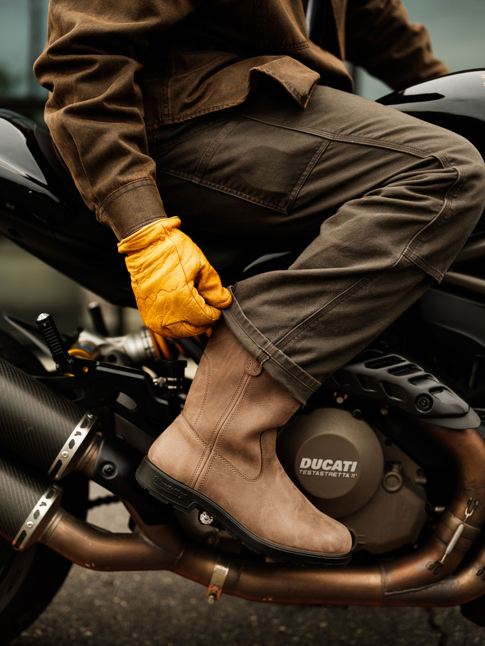 Mushroom Nubuck Leather Rigger Boots, Men's Originals 2529
