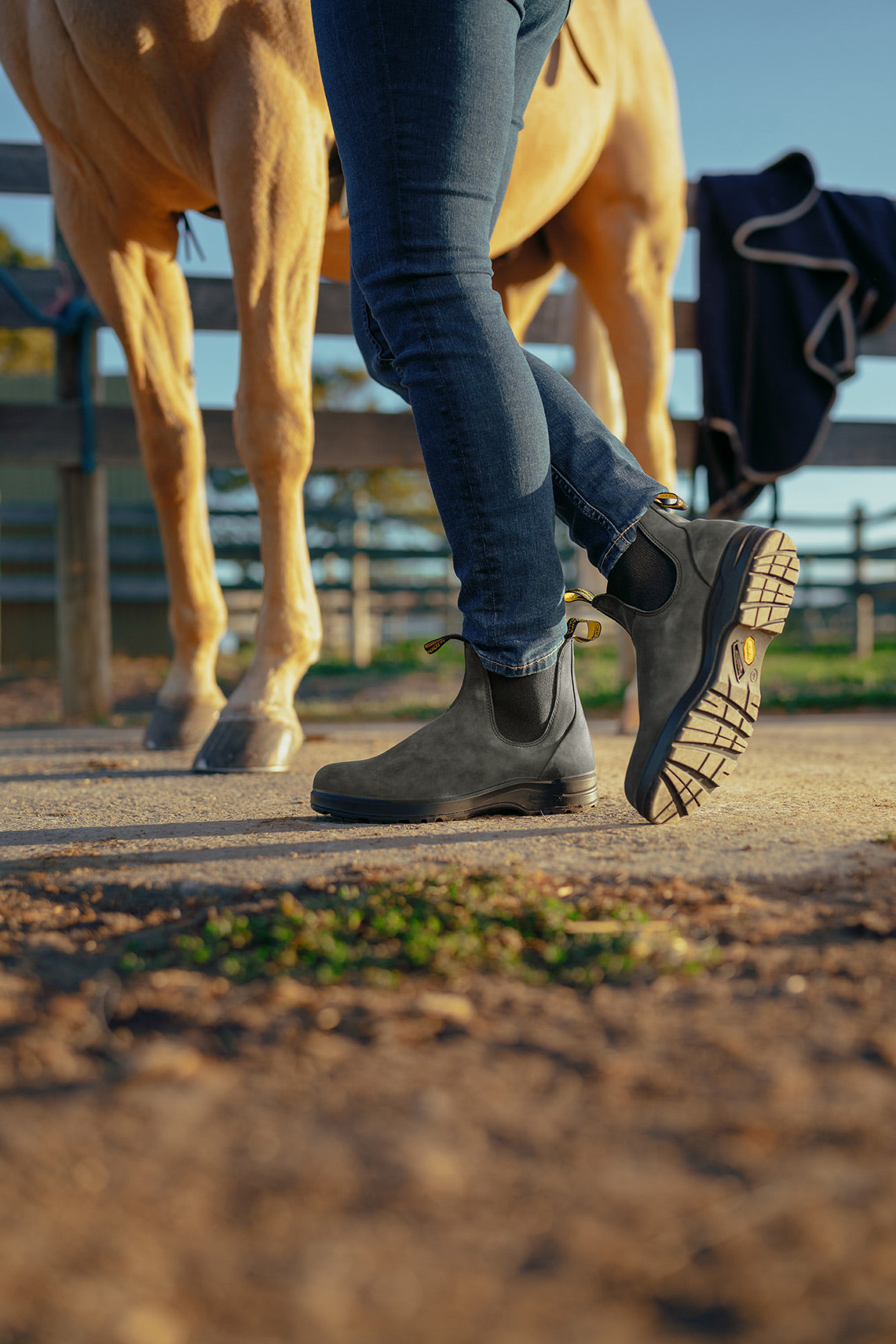 Blundstone ALL TERRAIN サイズ7 Amazon.com | Blundstone All Terrain Rustic Black AU 6 (US Men's 7