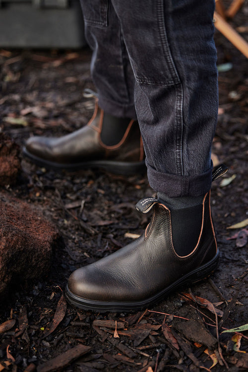 Lifestyle Men 7 image of Blundstone Men's Classics #2440 in Vintage Brown