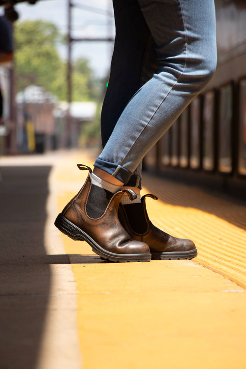 Lifestyle Women 6 image of Blundstone Women's Classics #2440 in Vintage Brown