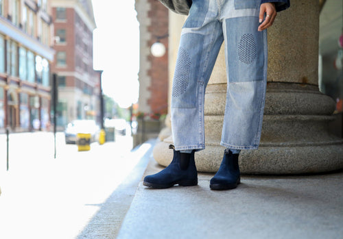 Lifestyle Women 3 image of Blundstone Women's Originals #2503 in Midnight Navy