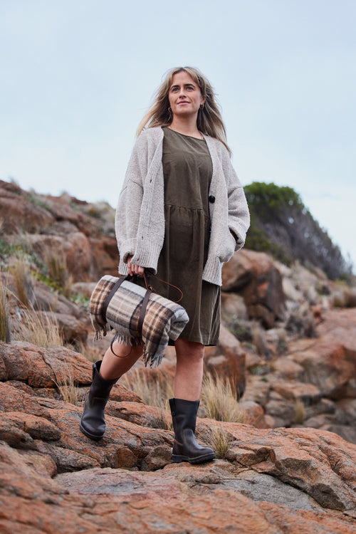 Lifestyle Women 10 image of Blundstone Women's Originals #2528 in Claret