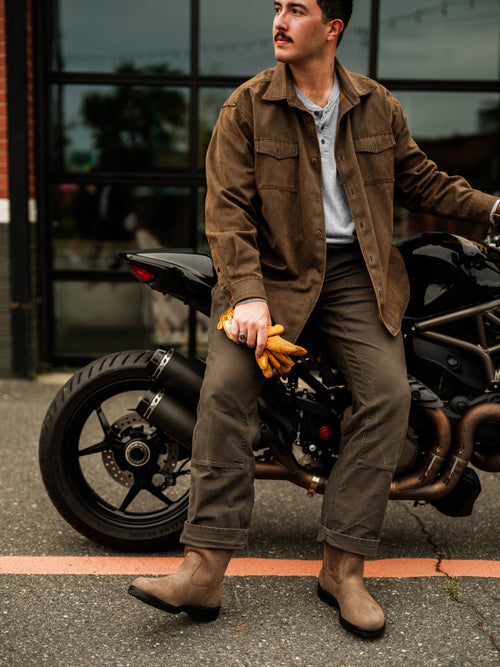 Lifestyle Men 4 image of Blundstone Men's Originals #2529 in Mushroom