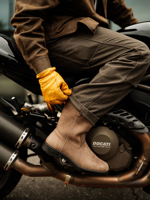 Lifestyle Men 6 image of Blundstone Men's Originals #2529 in Mushroom