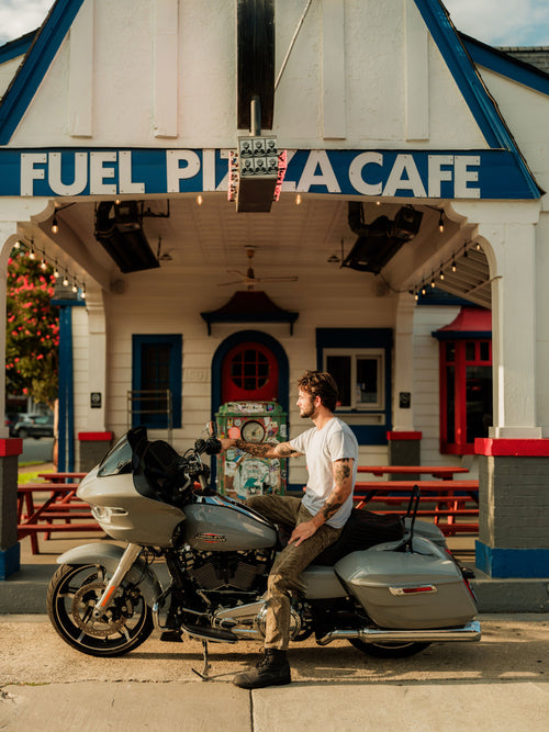 Lifestyle Men 4 image of Blundstone Men's Originals #2530 in Steel Grey