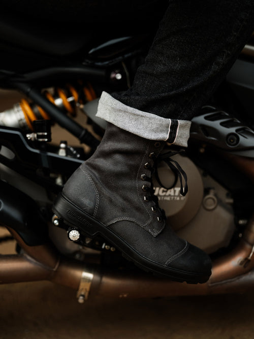 Lifestyle Men 6 image of Blundstone Men's Originals #2530 in Steel Grey