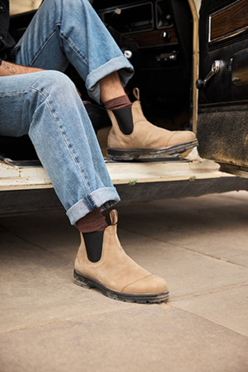 Lifestyle Men 8 image of Blundstone Men's Classics #2546 in Texas Sand