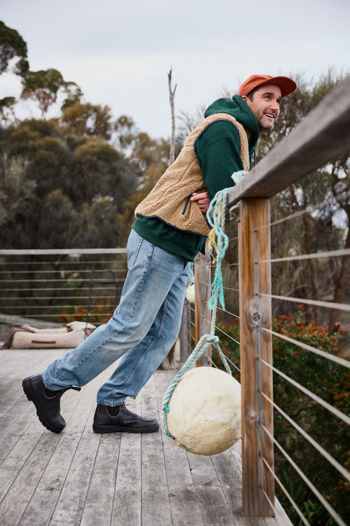 Lifestyle Men 2 image of Blundstone Men's Classics #2550 in Vintage Zinc Brush