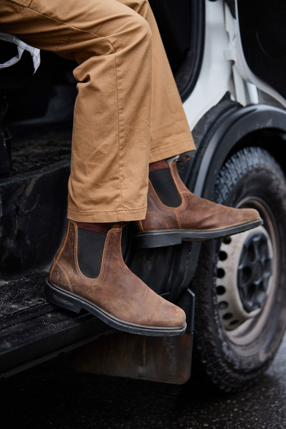 Tobacco Suede Suede Leather Chelsea Boots, Men's Dress 2581