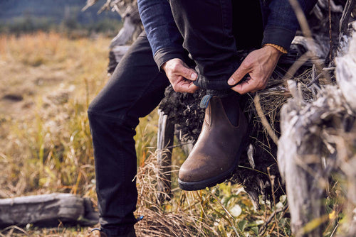 Lifestyle Men 1 image of Blundstone Men's Thermal #1477 in Antique Brown