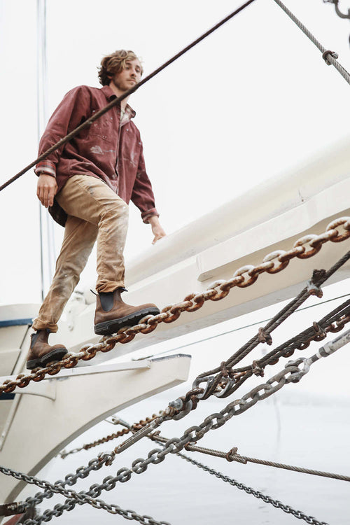 Lifestyle Men 4 image of Blundstone Men's Thermal #1477 in Antique Brown