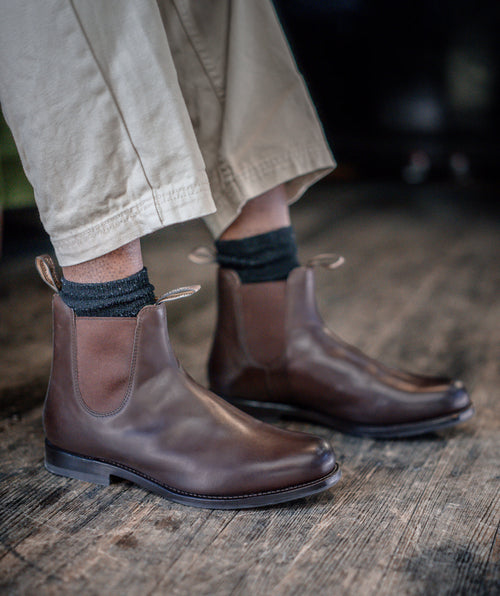 Lifestyle Men 2 image of Blundstone Men's Heritage #157 in Brown
