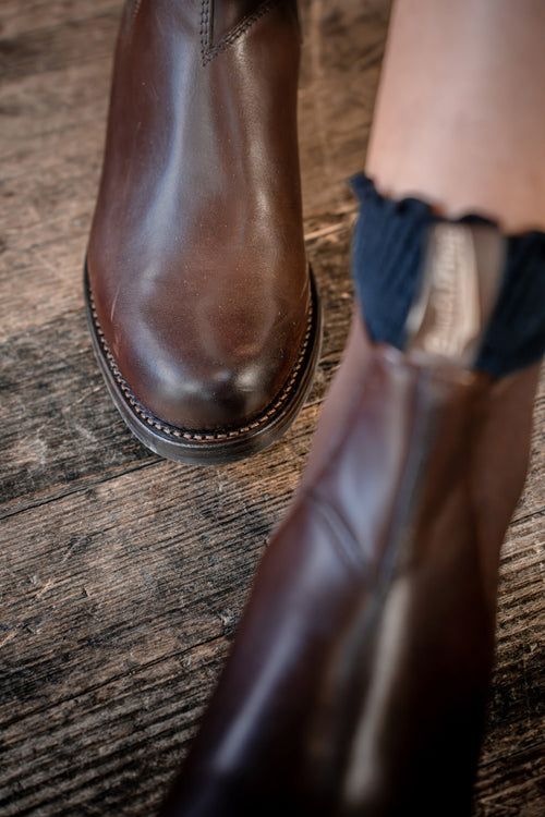 Blundstone Brown Premium Leather Chelsea Boots, Men's Heritage 157