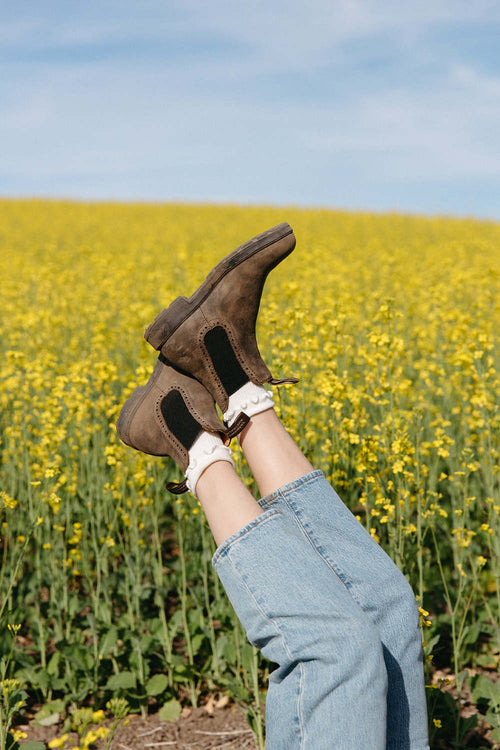 Lifestyle Women 8 image of Blundstone Women's Originals #1351 in Rustic Brown