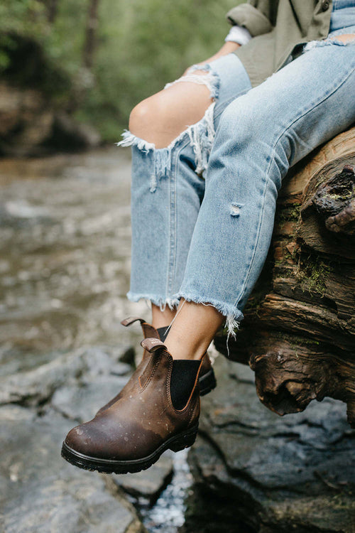 brown dress boots ladies Blundstone Antique Premium Leather Chelsea Boots, Women's Classics 1609 light brown ankle boots