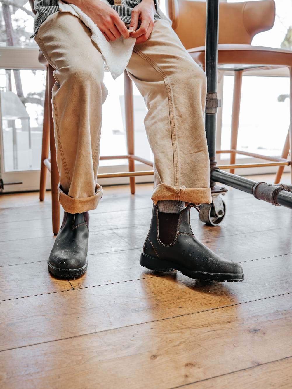 Stout Brown Premium Leather Chelsea Boots, Men's Originals 500