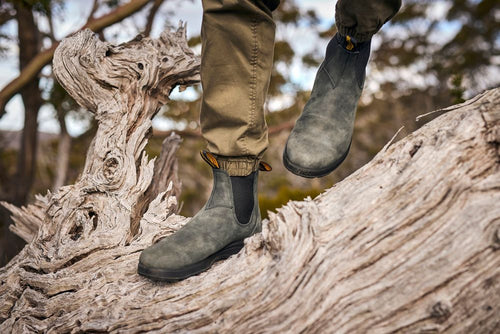 Lifestyle Men 8 image of Blundstone Men's All-Terrain #2055 in Rustic Black