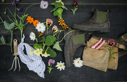 Lifestyle Men 5 image of Blundstone Men's Originals #519 in Stout Brown / Olive