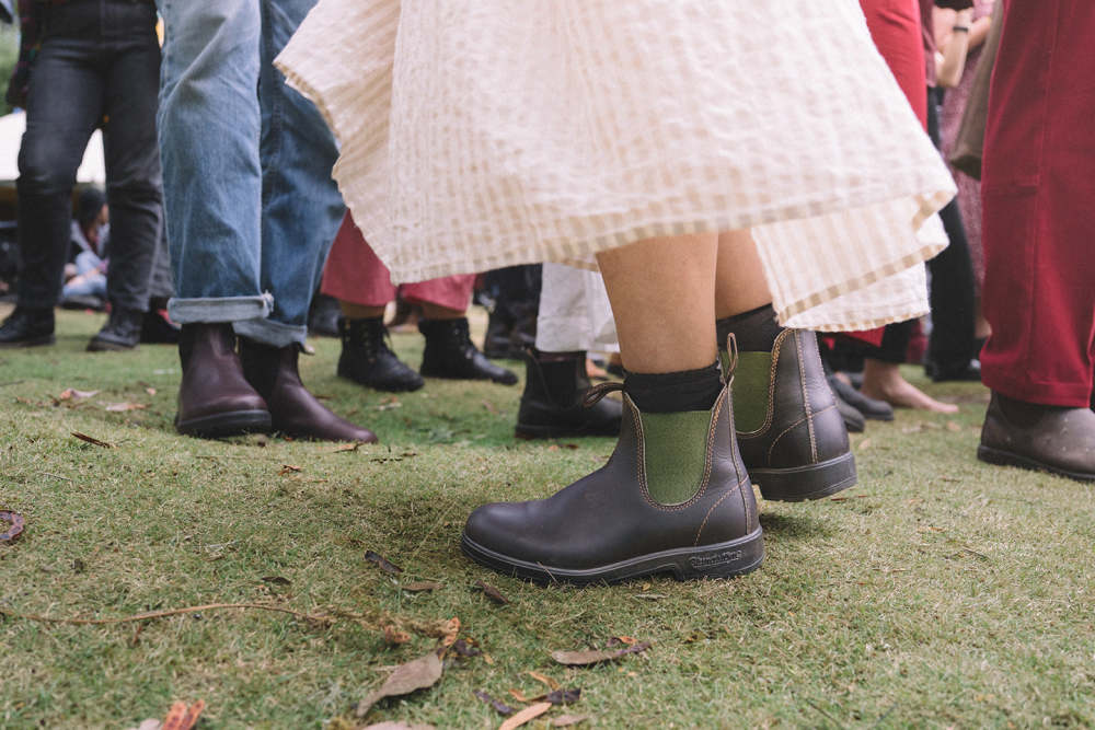 Blundstone ダークブラウン サイドゴアブーツ519 レディス24サイズ Stout Brown / Olive Premium Leather Chelsea Boots, Women's
