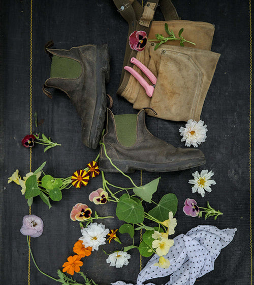 Lifestyle Women 2 image of Blundstone Women's Originals #519 in Stout Brown / Olive