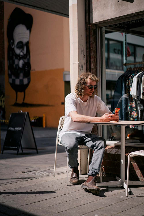 Lifestyle Men 1 image of Blundstone Men's Classics #550 in Walnut Brown