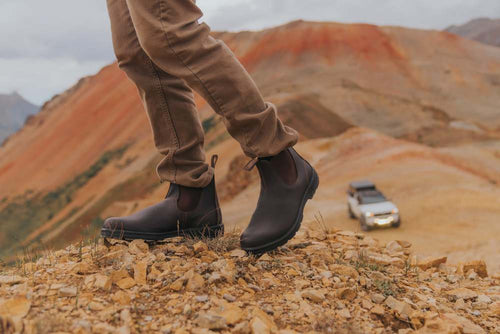 Lifestyle Men 5 image of Blundstone Men's Classics #550 in Walnut Brown