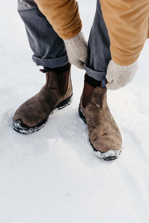 Lifestyle Men 5 image of Blundstone Men's Thermal #584 in Rustic Brown