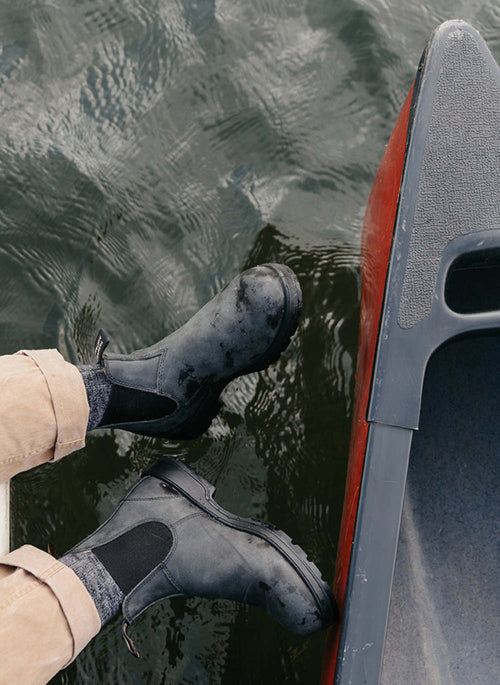 Lifestyle Men 5 image of Blundstone Men's Classics #587 in Rustic Black