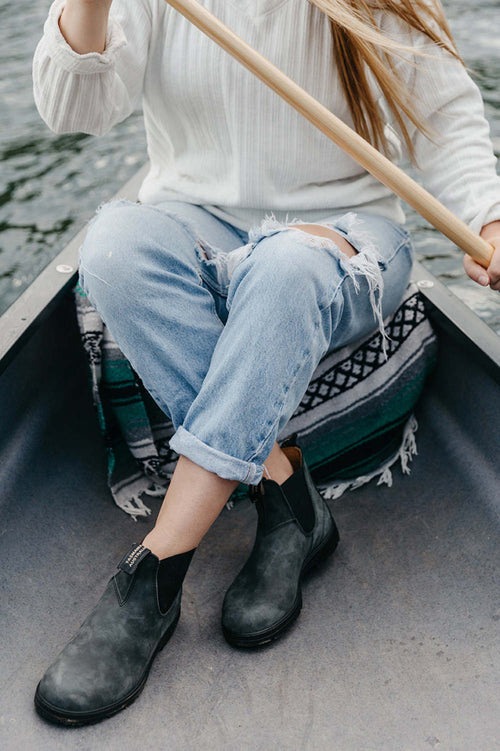 Lifestyle Women 4 image of Blundstone Women's Classics #587 in Rustic Black