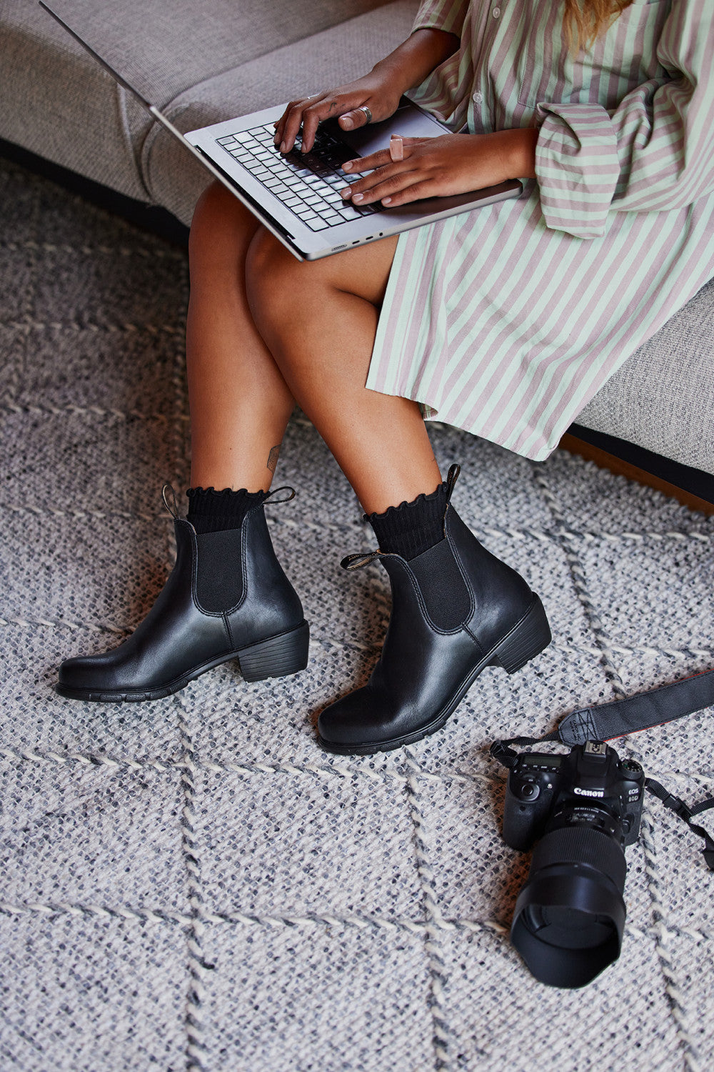 Blundstone 1671 ブラック サイドゴアブーツ サイズ6（25㎝） Black Leather Heeled Boots, Women's Series 1671 - Blundstone