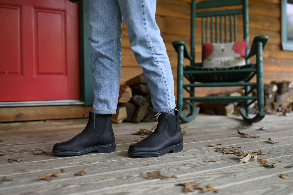 Black Full Grain Leather Chelsea Boots, Women's Dress 063 - Blundstone